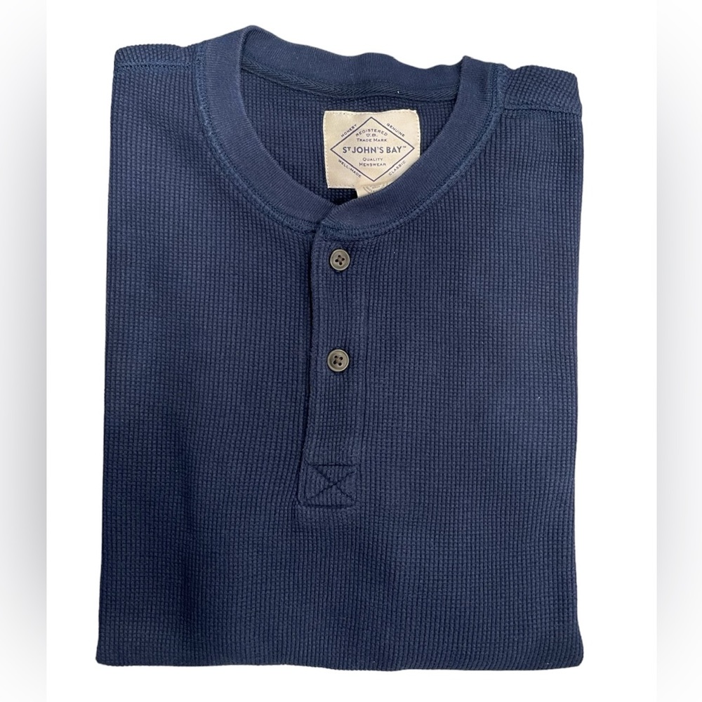 St John’s Bay T shirt long sleeve navy blue size M